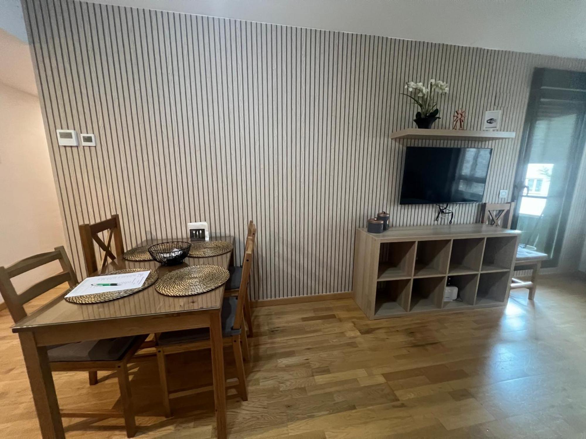 El Llano Job&family Apartment