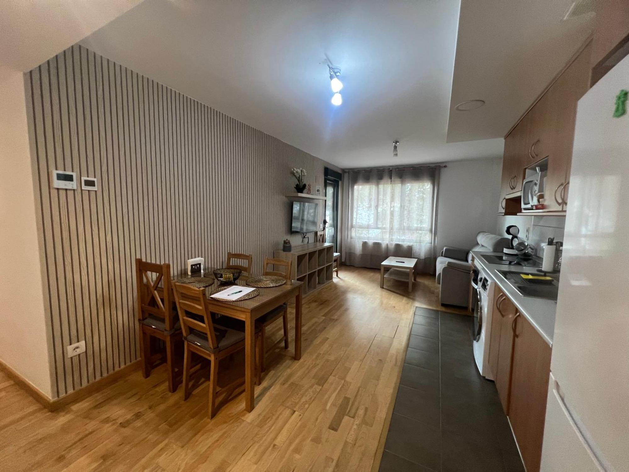 Apartment El Llano Job&family
